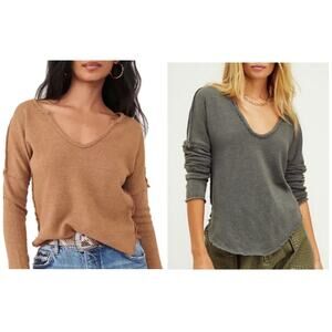 We The Free People Come & Get It Top XS (2) Golden Mustard / Gray Raw Edge